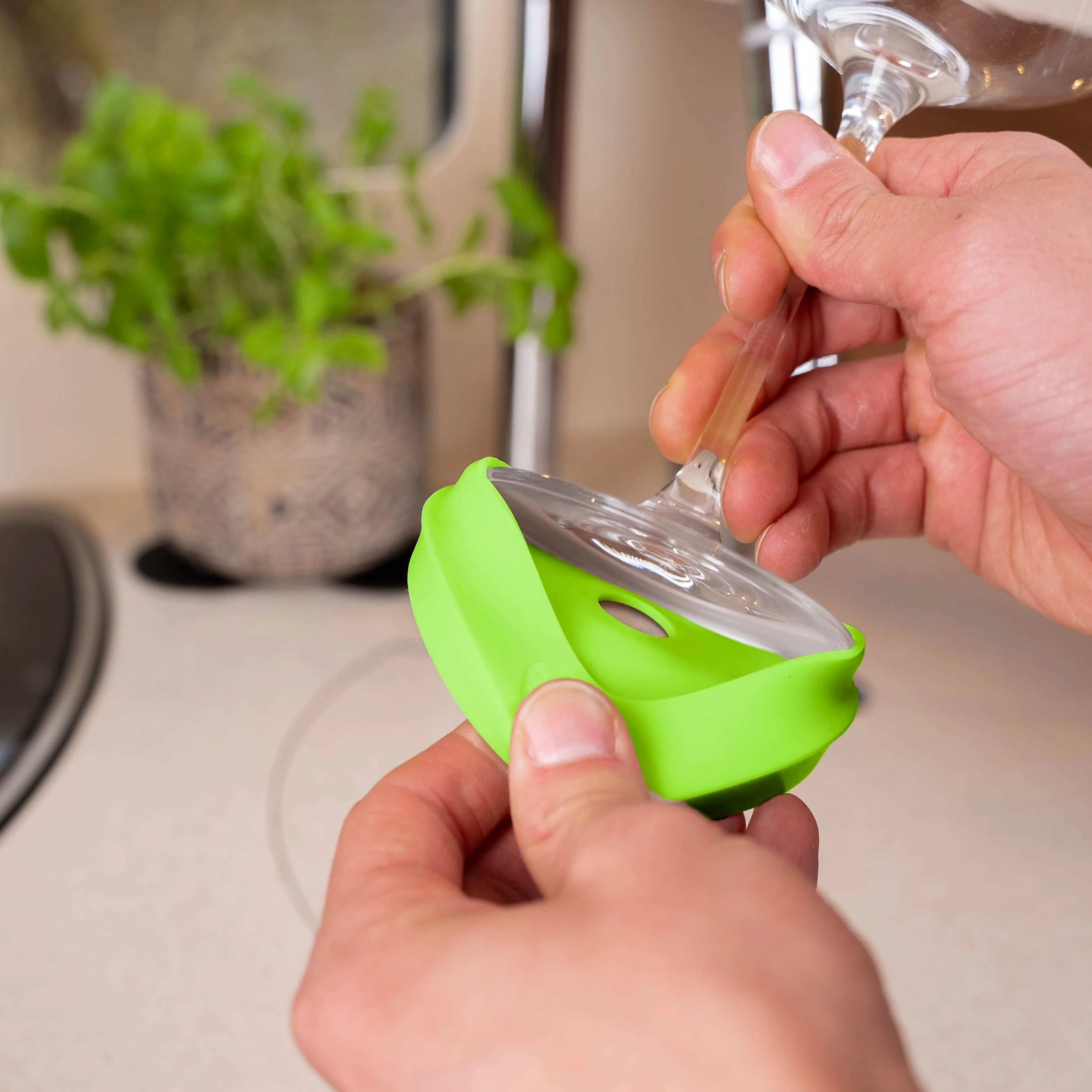 Magnet-Kondom für Stielgläser LIME inkl. Pad - Image 4